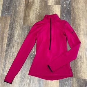 Nike pink 1/2 zip fleece inside